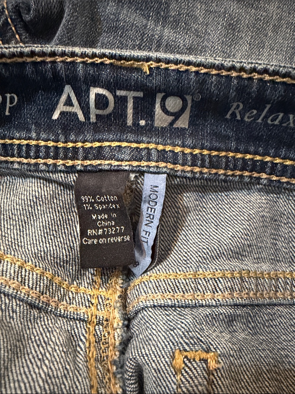 Apt. 9 Women's Relaxed Light Blue Jeans